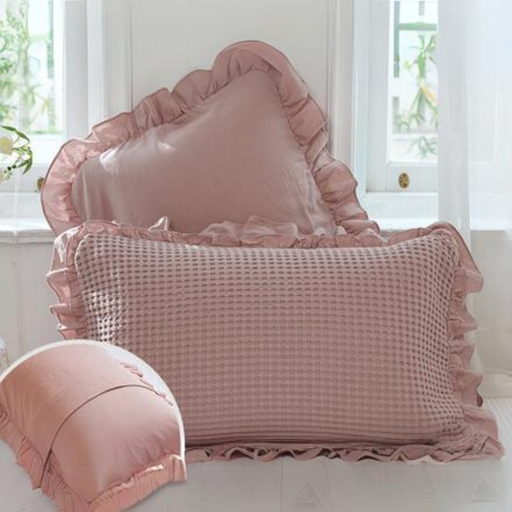 DreamLoom | Set of 2 Waffle Weave Cotton Pillowcases with Elegant Ruffle Trim