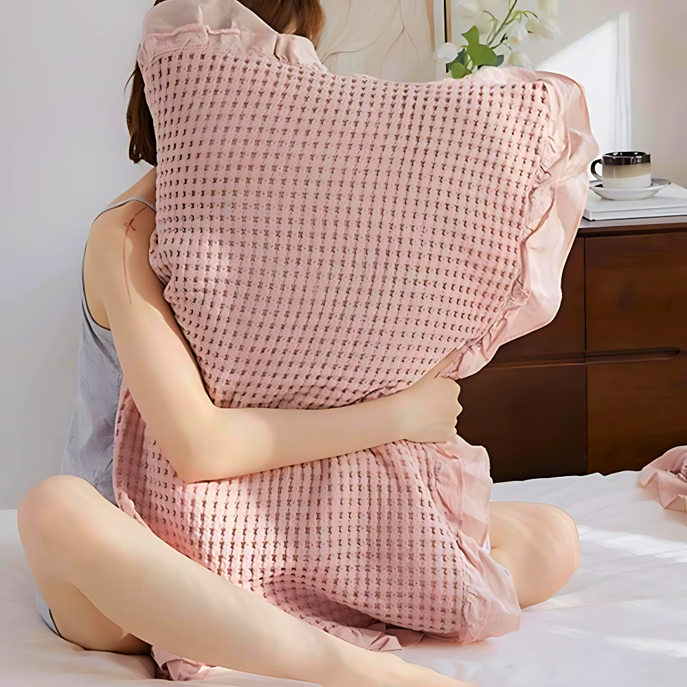 DreamLoom | Set of 2 Waffle Weave Cotton Pillowcases with Elegant Ruffle Trim