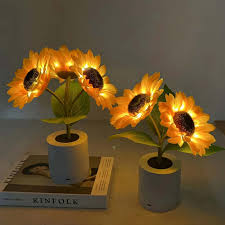 SunGlow | Sparkling Sunflower Table Lamp