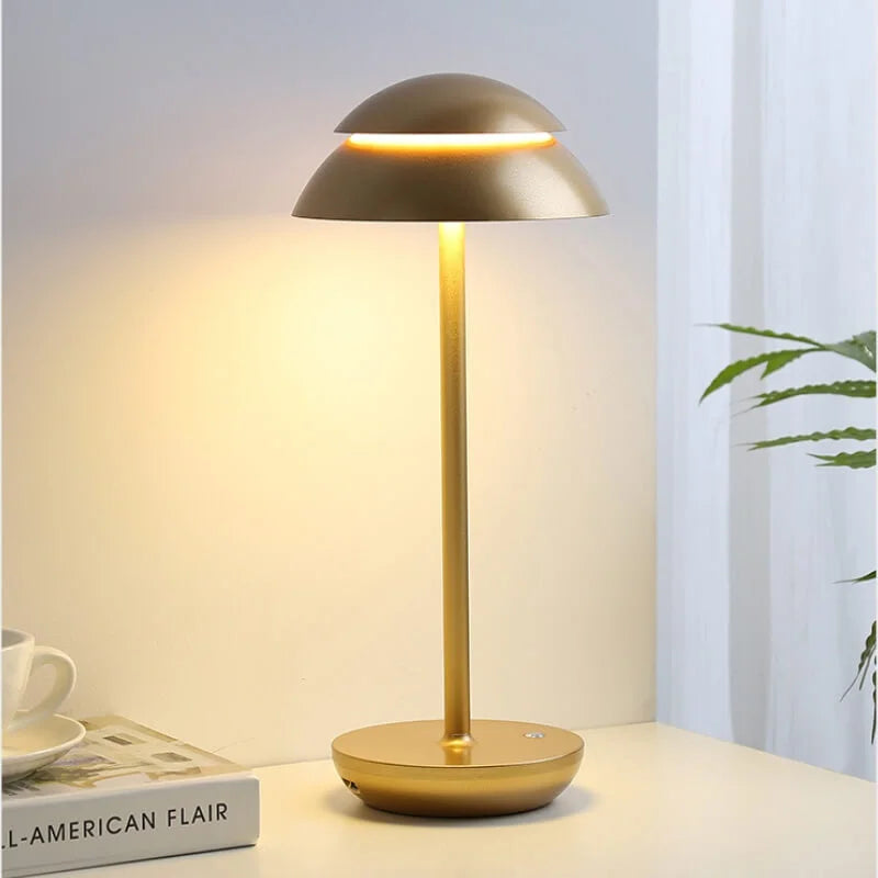 LumiÉlite | Luxurious Radiant Table Lamp