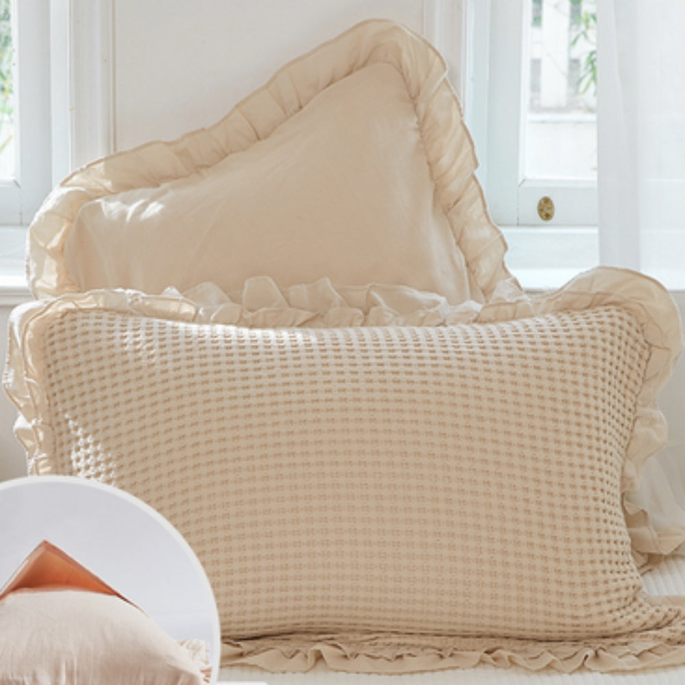 DreamLoom | Set of 2 Waffle Weave Cotton Pillowcases with Elegant Ruffle Trim