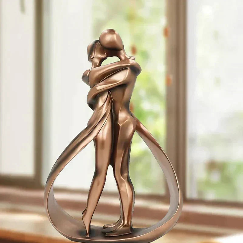 EternalEmbrace | Resin Couple Figurine