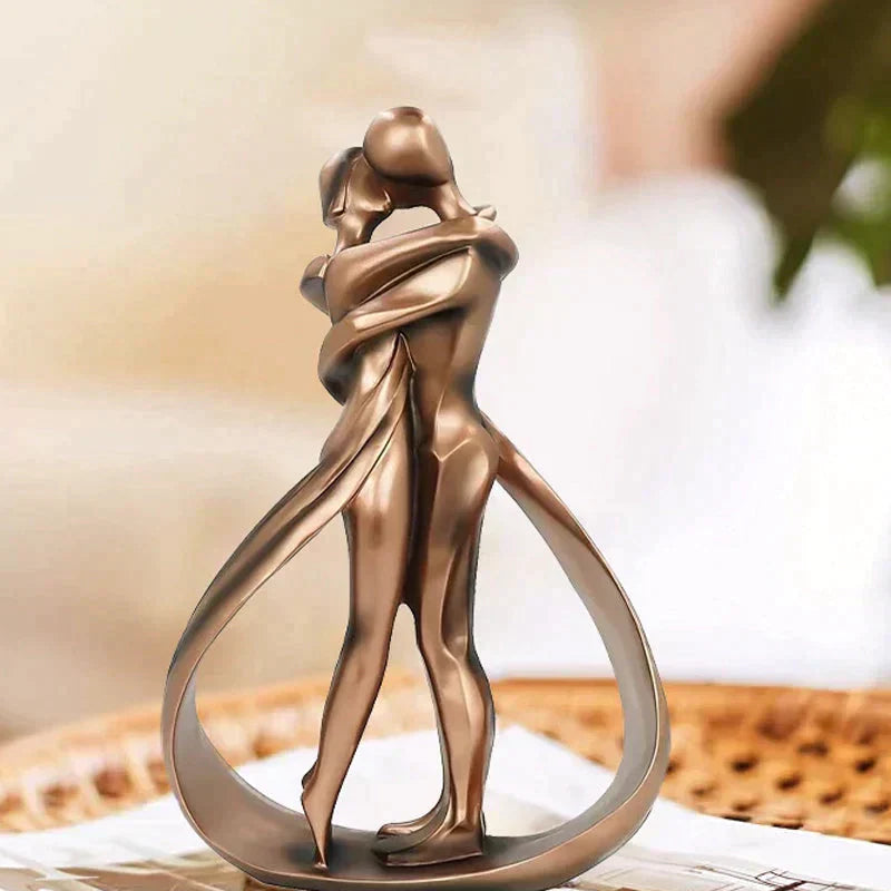 EternalEmbrace | Resin Couple Figurine