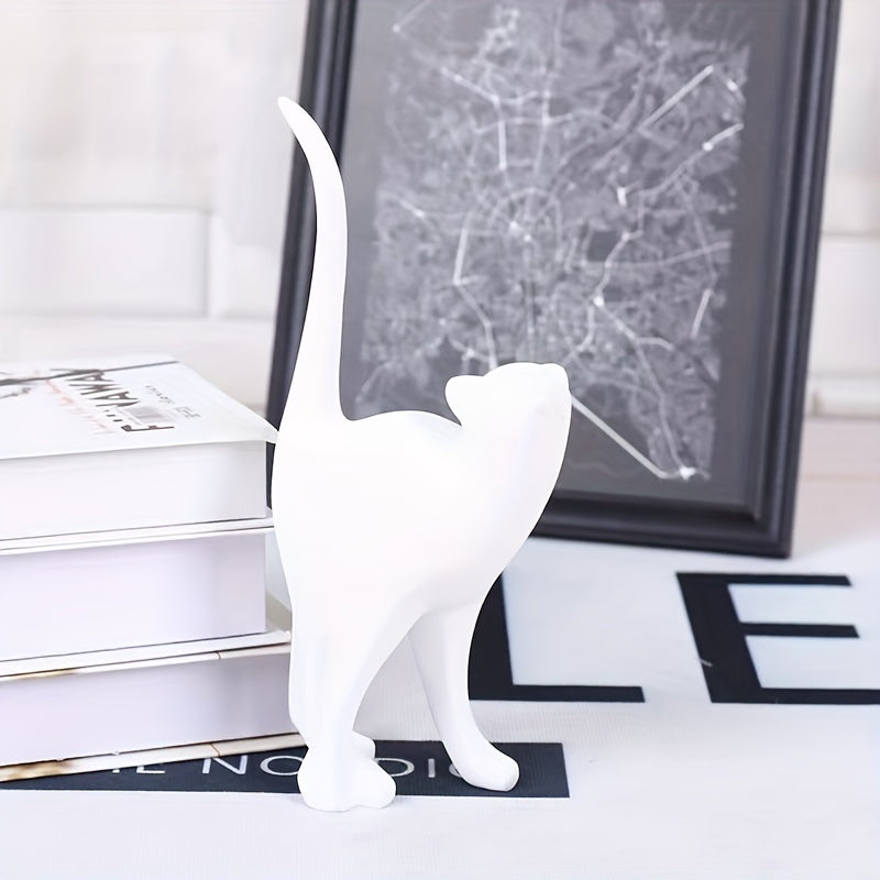 Silent Paws | Chic & Modern Cat Statue