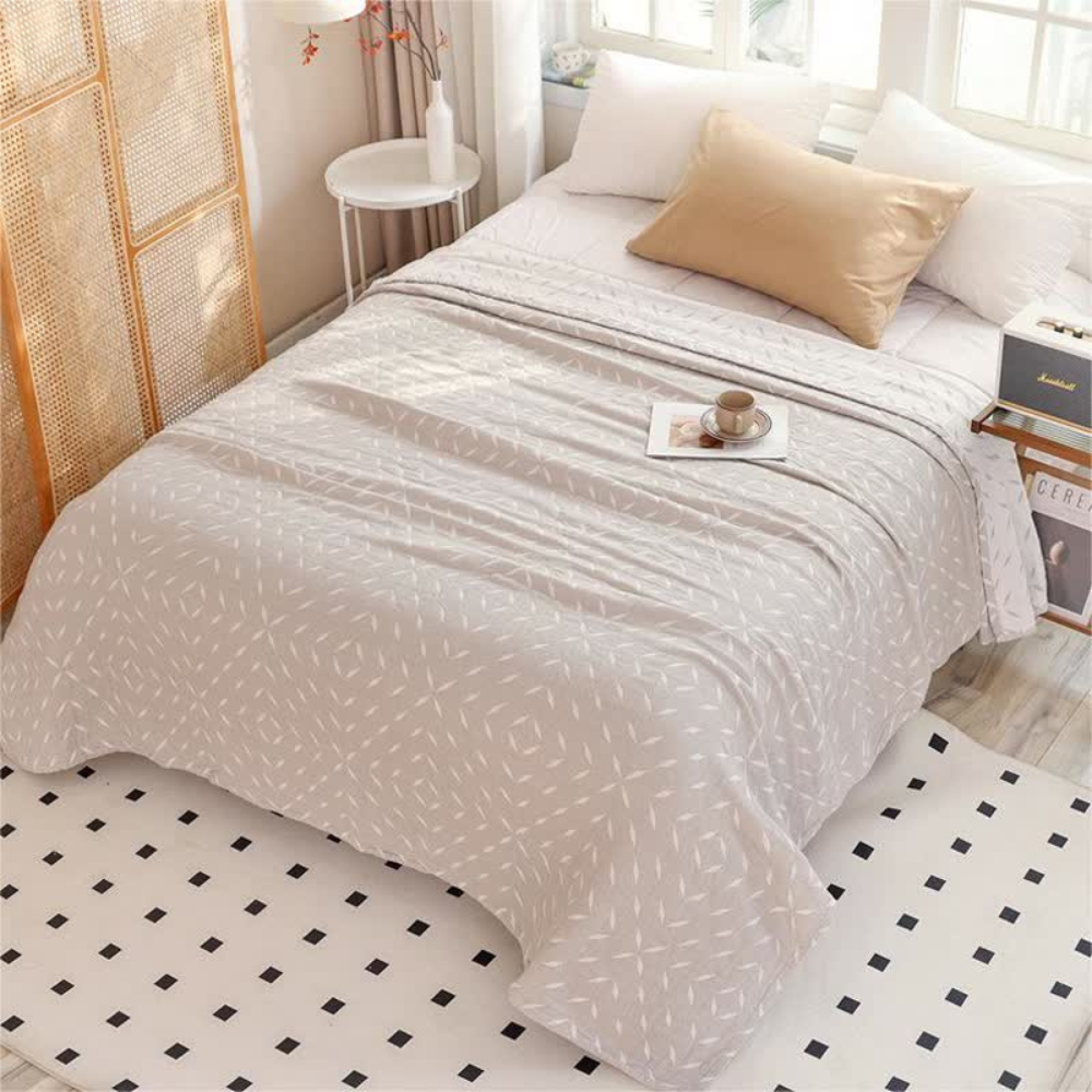 BreezeLeaf | Ultra-Soft Gauze Throw