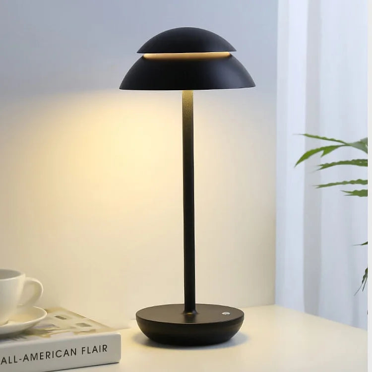 LumiÉlite | Luxurious Radiant Table Lamp