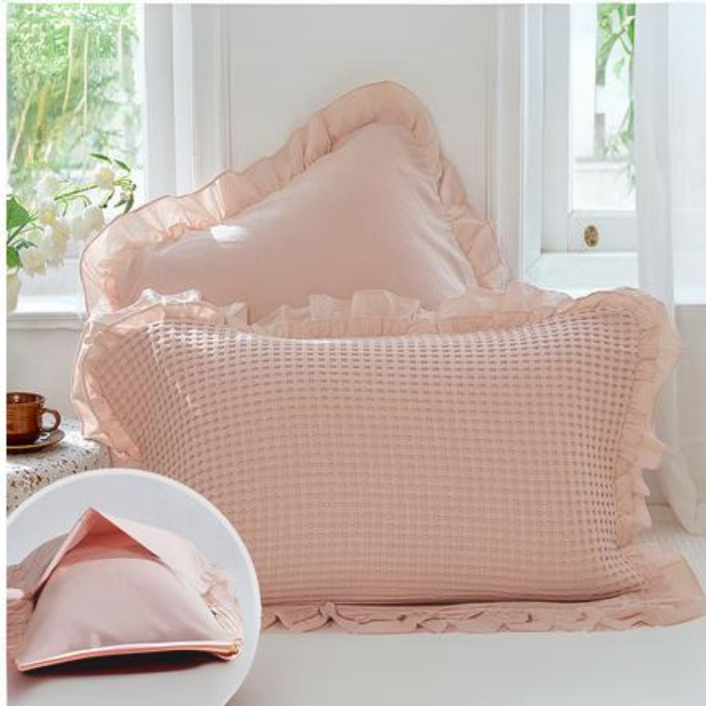 DreamLoom | Set of 2 Waffle Weave Cotton Pillowcases with Elegant Ruffle Trim