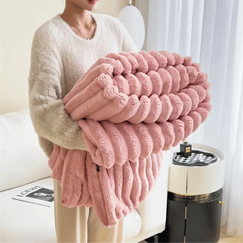 CozyNest | Ultra-Soft Warm Fleece Throw Blanket