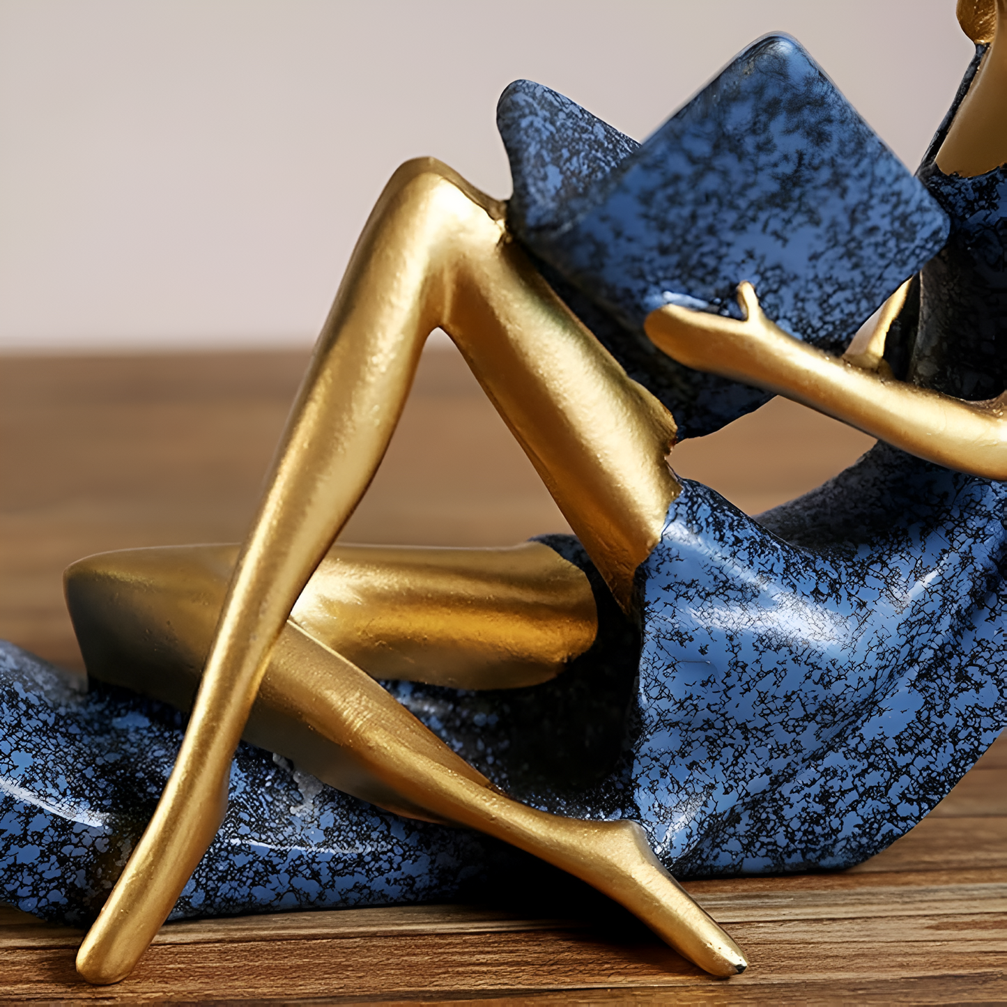 GracefulSculpture | Elegant Resin Figurine Set