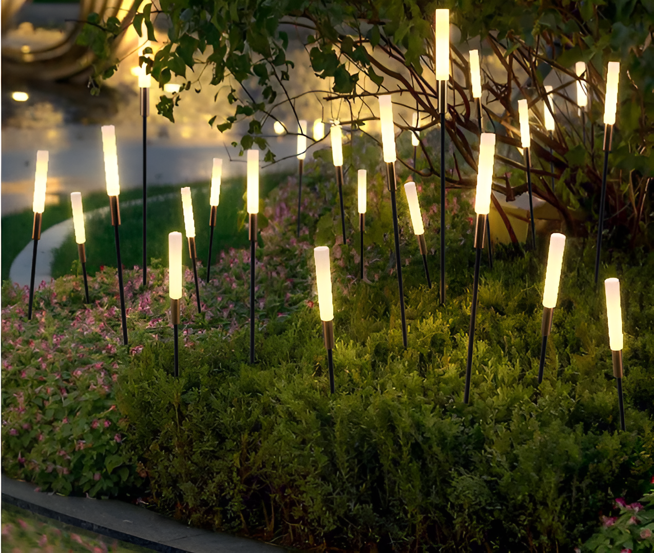 SolarBloom | Modern Solar-Powered Garden Light