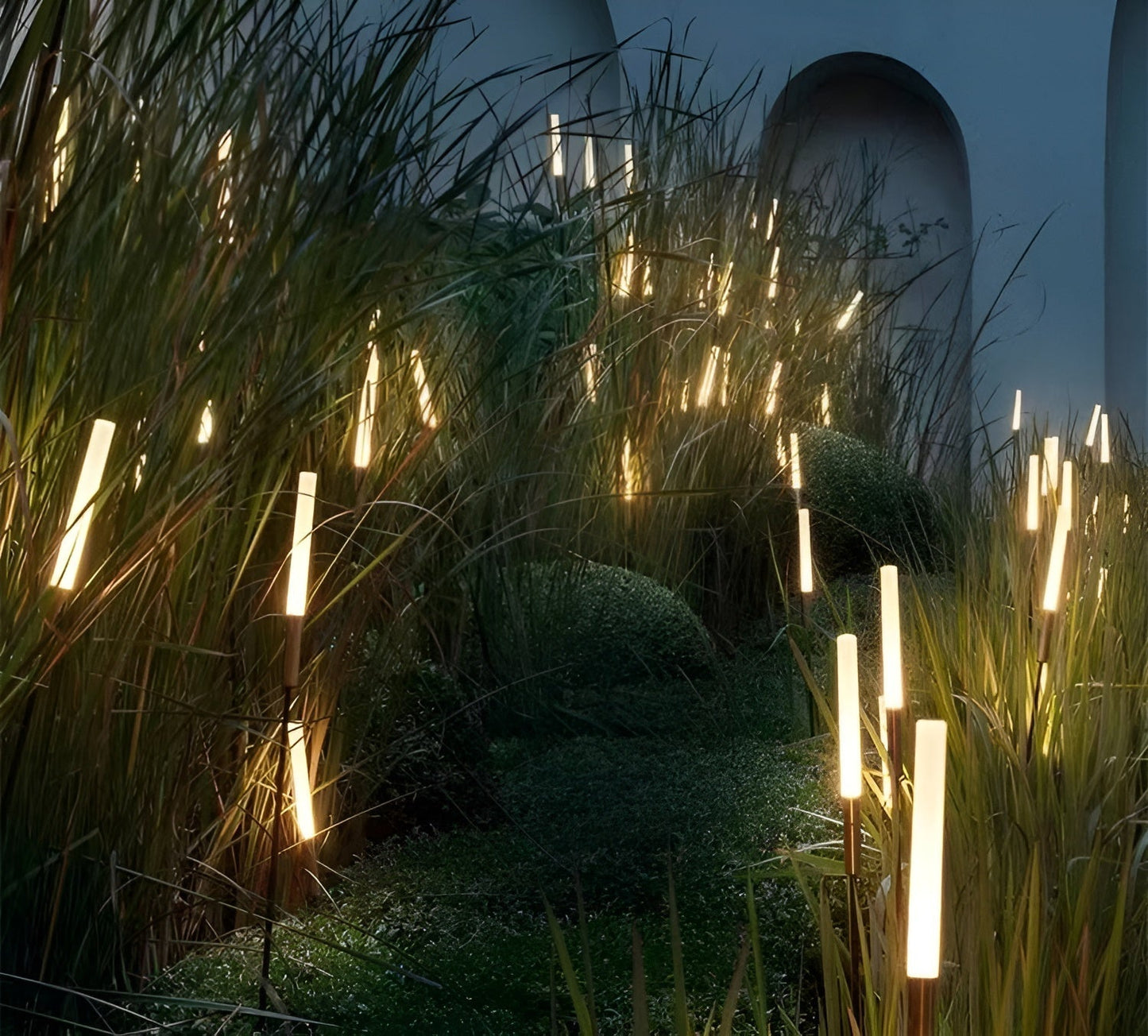 SolarBloom | Modern Solar-Powered Garden Light