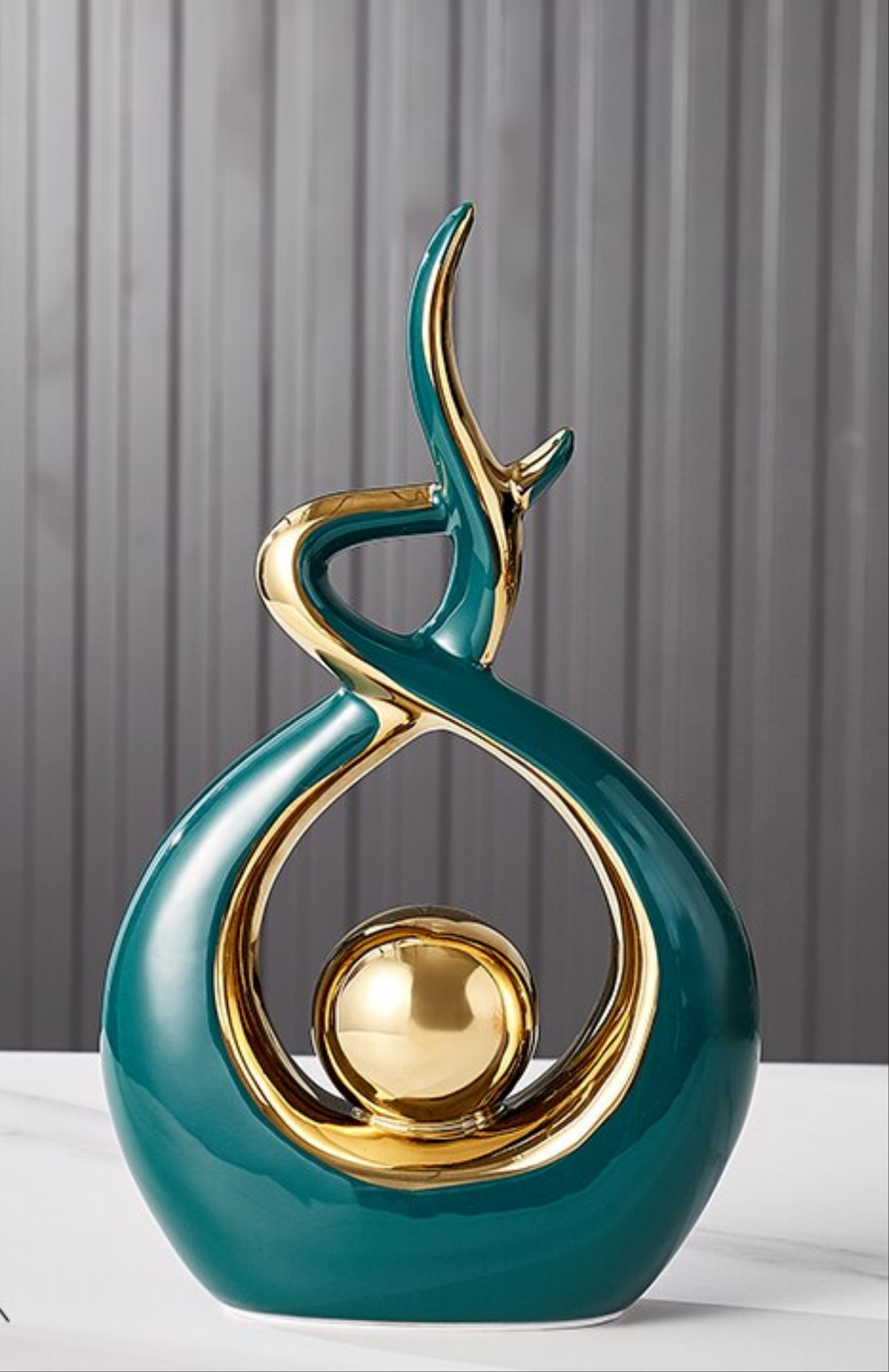 GoldenMuse | Contemporary Ceramic Art Sculpture