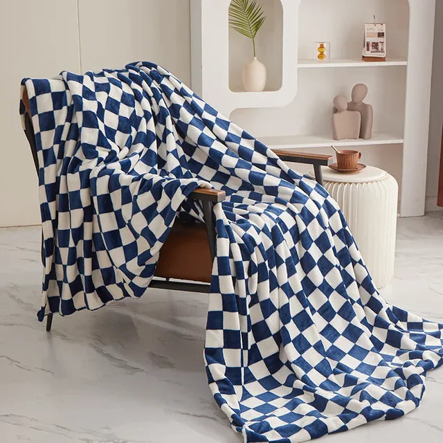 ChicWeave | Stylish Checkerboard Throw Blanket