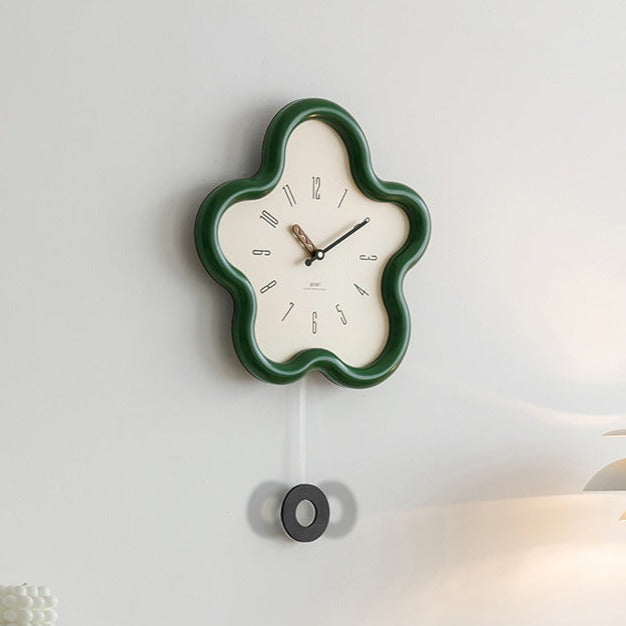 BloomRhythm | Silent 3D Pendulum Clock