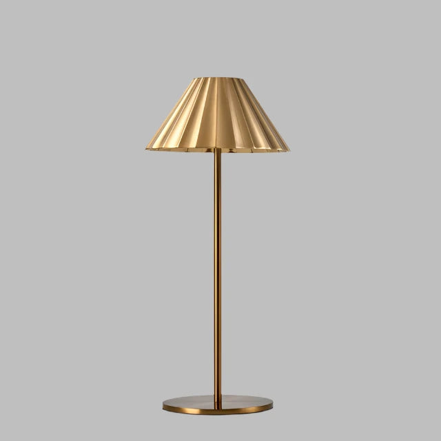 NordLume | Sleek Scandinavian Aluminum LED Table Lamp