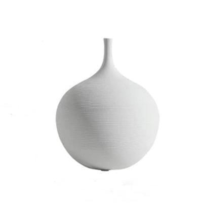 Sculpted Simplicity | Ultra-Slim Gamma Vases