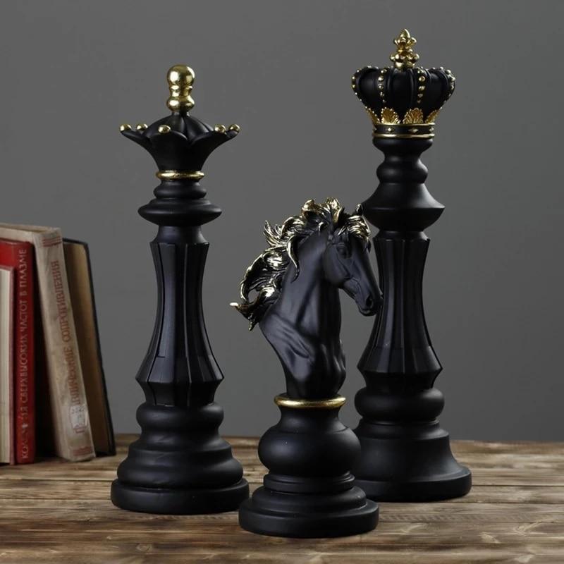 KansaiKnight | Elegant Handcrafted Chess Piece Sculpture