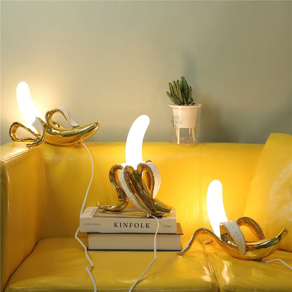 GlowBanana | Playful Golden Banana Table Lamp