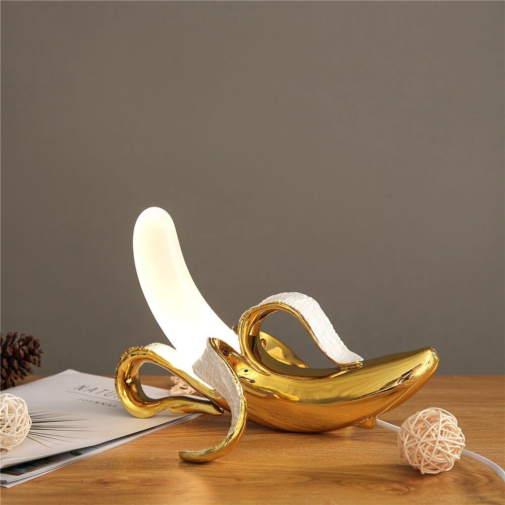 GlowBanana | Playful Golden Banana Table Lamp